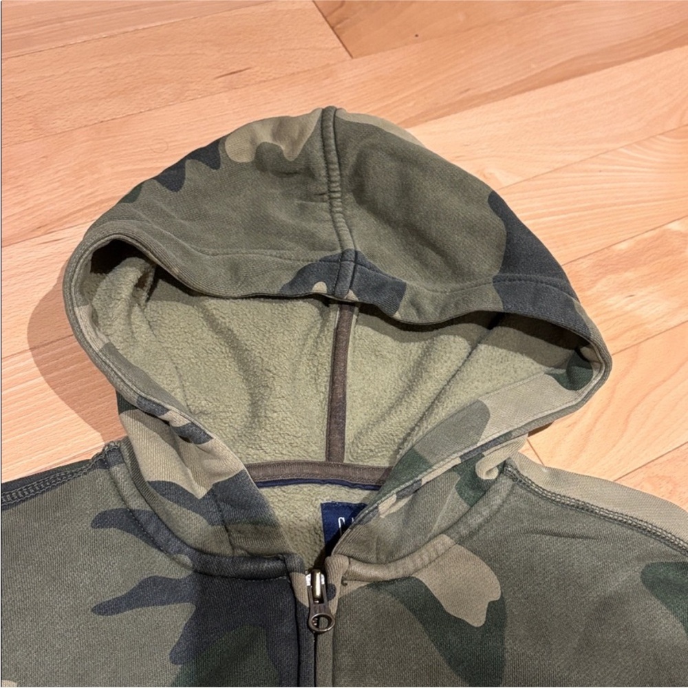 GAP Kids Green Camouflage Zip-Up Hoodie - size XXL (14-16) - Picture 2 of 13